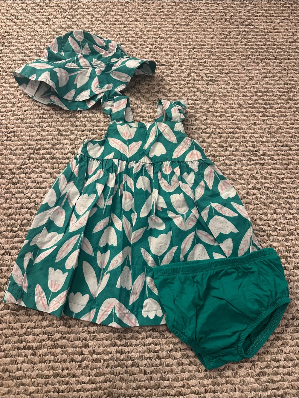 Kelly Green Floral Toddler Dress & Hat Set